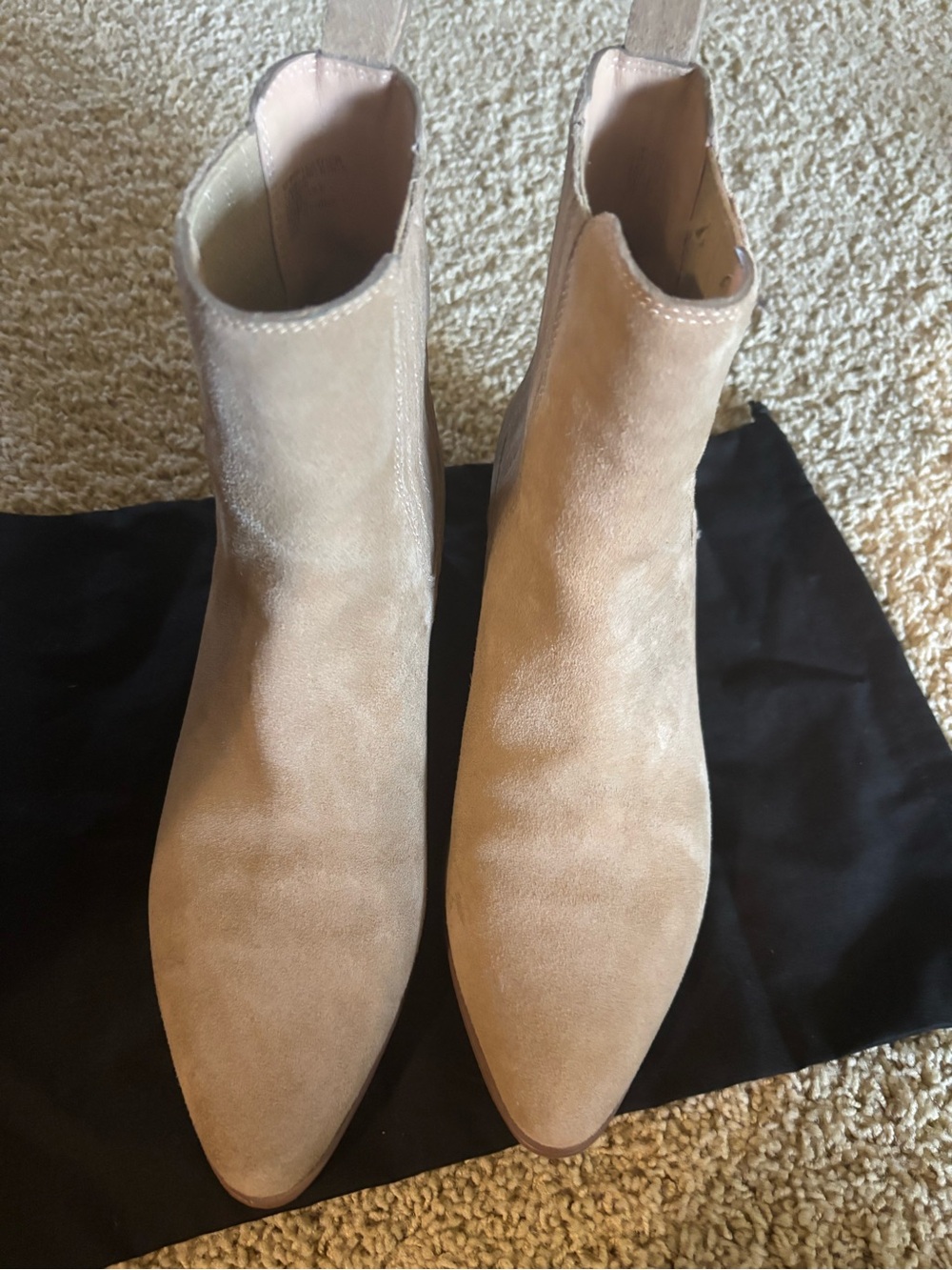Banana Republic Beige Suede Pointed Ankle Boots